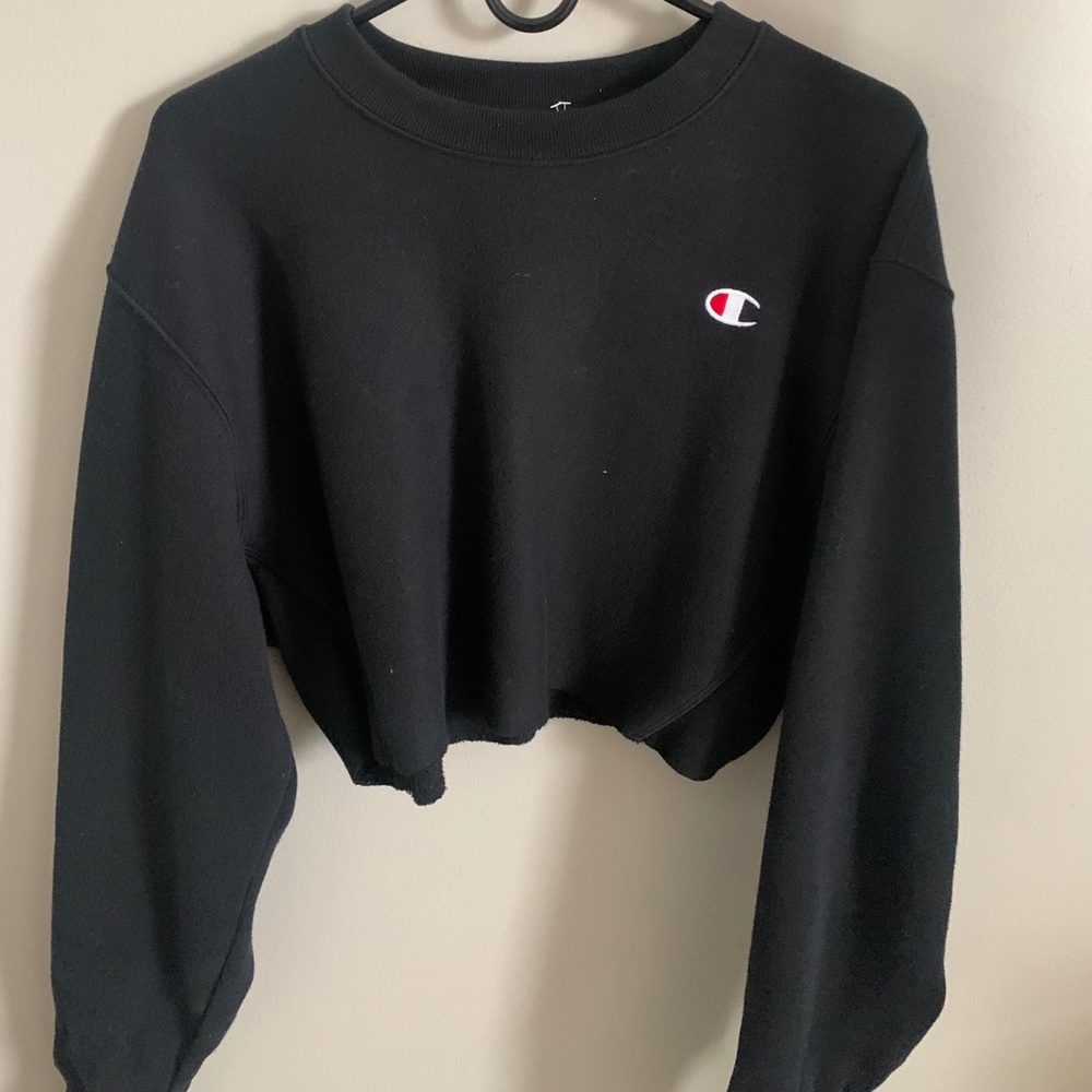 Cropped Champion Crewneck